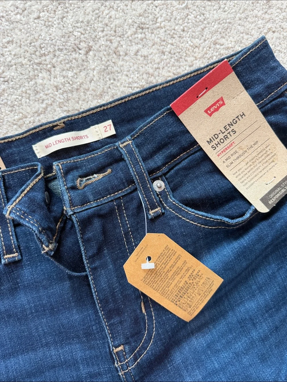 Levis levi dark